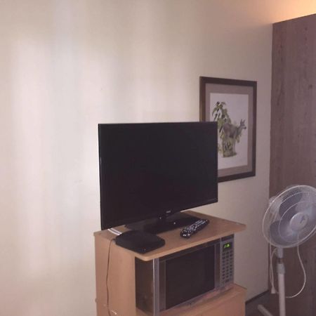 Tyee Village Motel Port Alberni Dış mekan fotoğraf